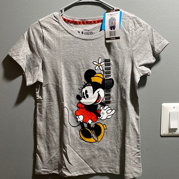 BRAND NEW GIRLS TEE SHIRT MINNIE MOUSE SIZE 14-16! NWT. SMOKE FREE HOME! - Picture 2 of 5